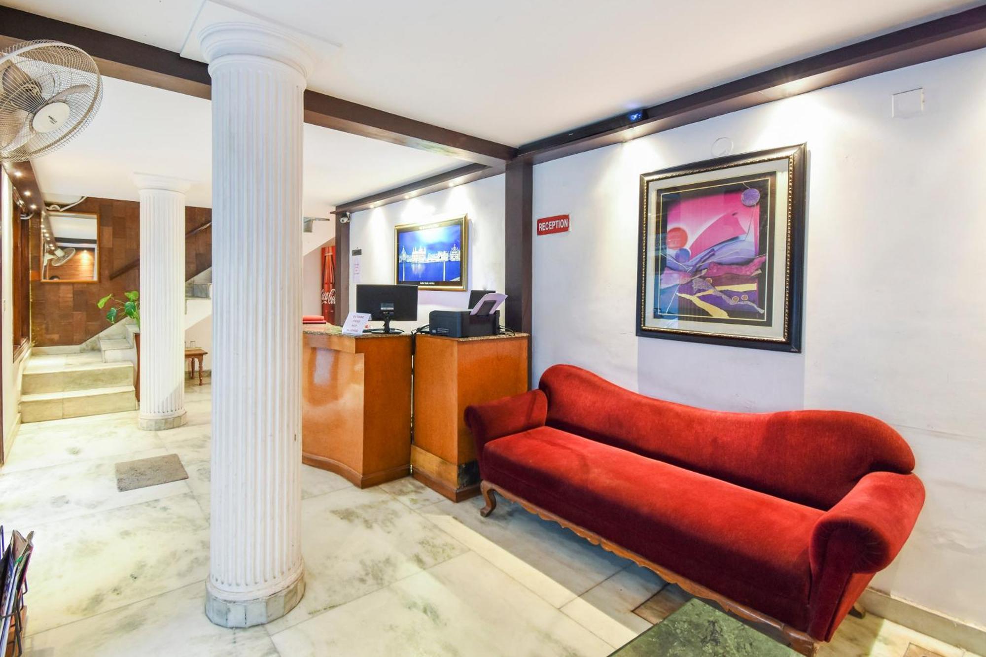 Hotel Oyo V International à Amritsar Extérieur photo